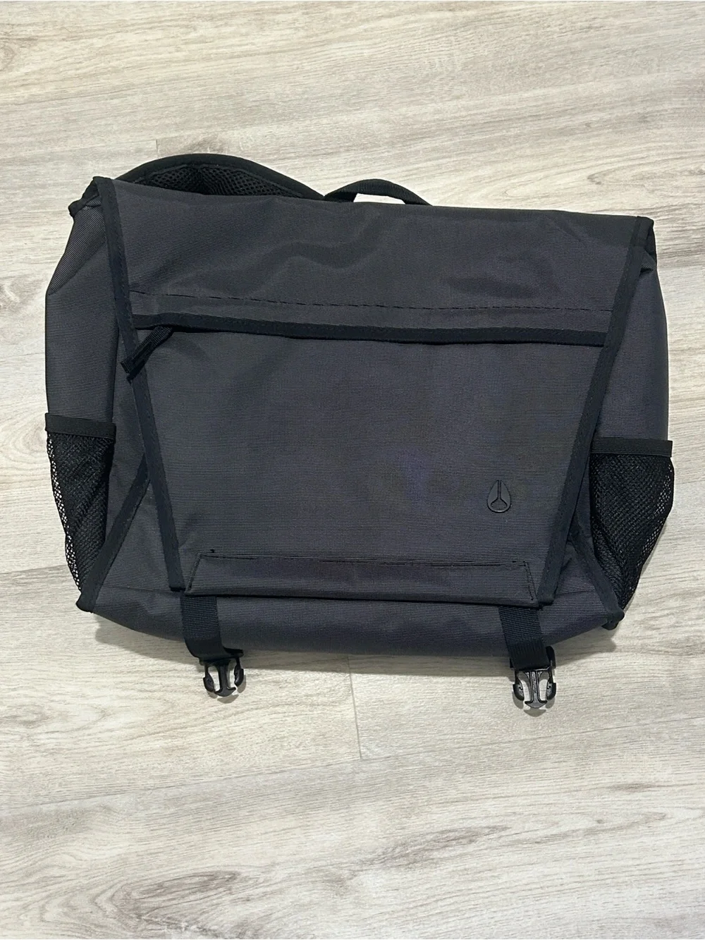Nixon Radar Courier Messenger Bag